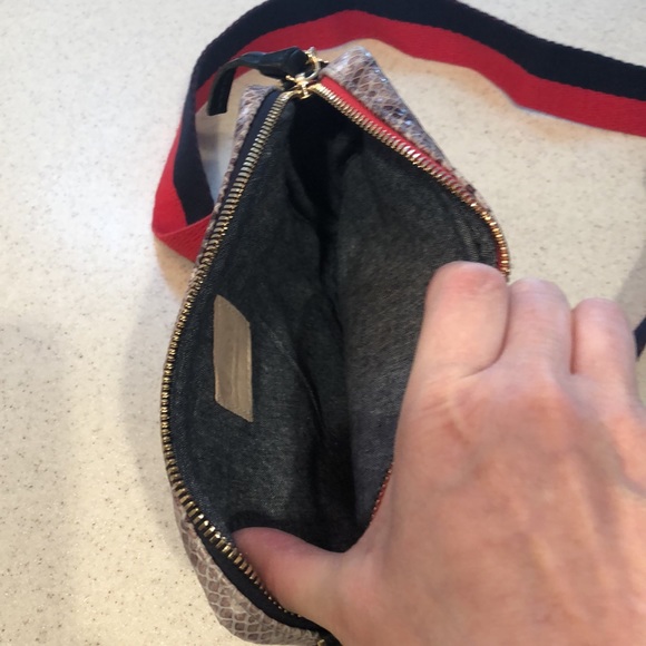 Clare V. Midi Sac Snakeskin Embossed Leather Crossbody Bag - Picture 3 of 4